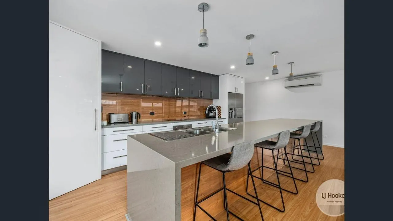 Tranquil Retreat 10 Min To Hobart-Wifi Smart Tv Villa Hobart